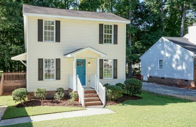 Amazing 3 bedroom home in Rocky Mount - 1609 Oak Bend Road, Rocky Mount, NC 27804