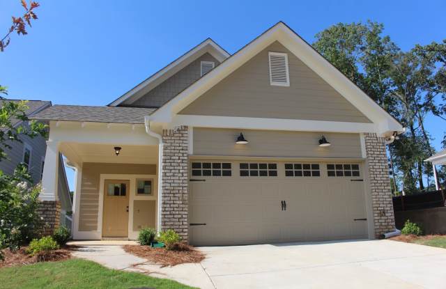 Spacious 2 car garage! photos photos