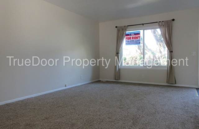 1446 Deauville Place Gallery 2