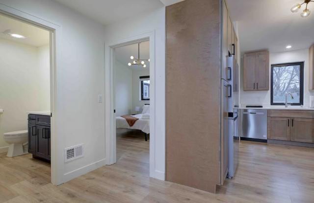 923 East Otjen Street photos photos