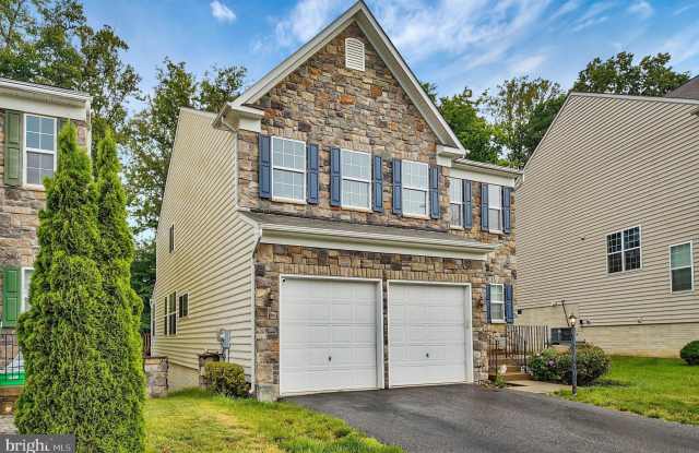3461 EAGLE RIDGE Drive Gallery 4
