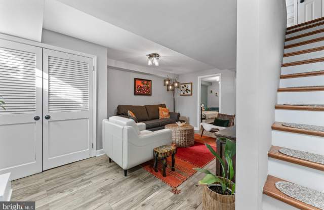 1602 W STREET NE photos photos