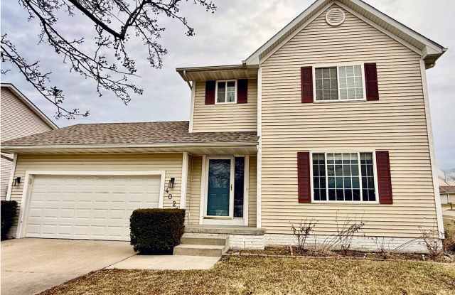 Beautiful Corner Lot!! 4 Bedroom, 3 Bathroom Home in Des Moines! photos photos