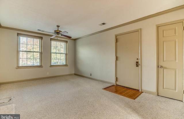 2932 S BUCHANAN Street unit: B2 photos photos 2932 S BUCHANAN Street unit: B2 photos photos