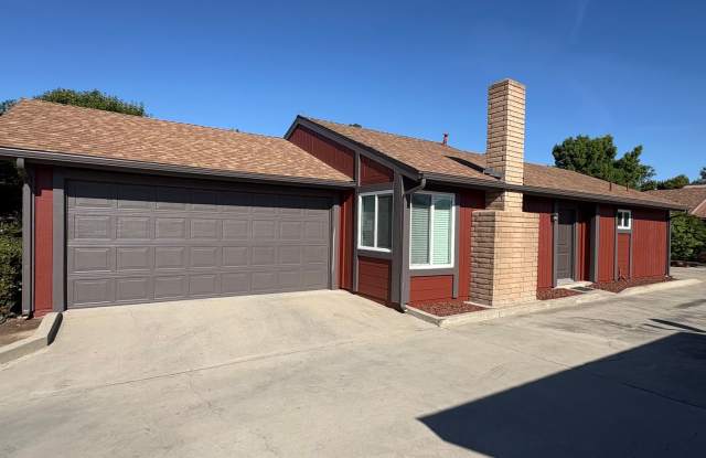 NW Visalia Condo Near Shopping Center Rent Ready! - 5716 West Robinwood Avenue, Visalia, CA 93291
