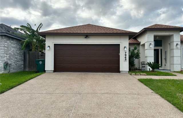 7945 Snake River Drive Gallery 1