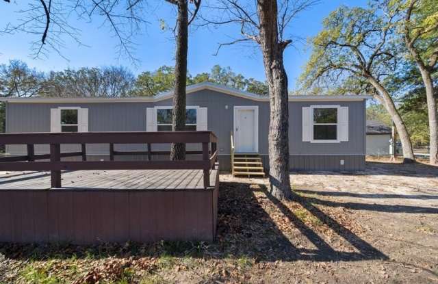 207 Woody Drive photos photos