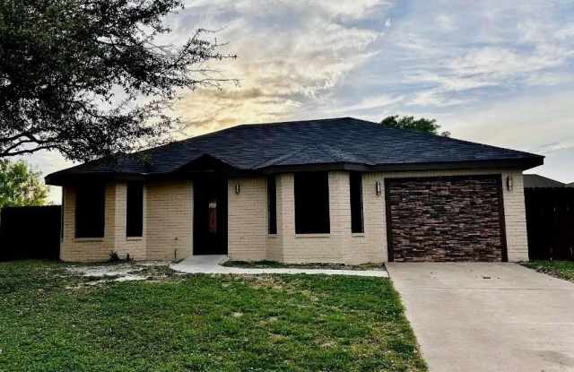317 Whitewing Drive Gallery 1