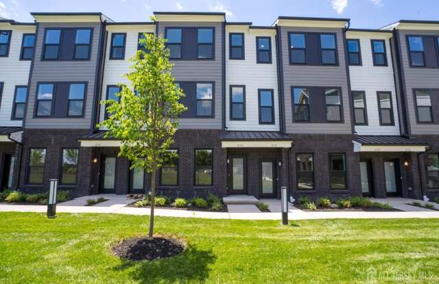 222 Peyton Place photos photos