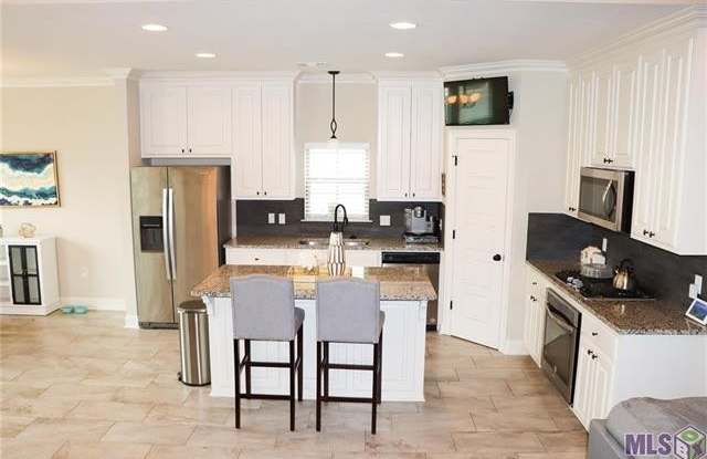 10395 GRAND PLAZA Drive Gallery 4