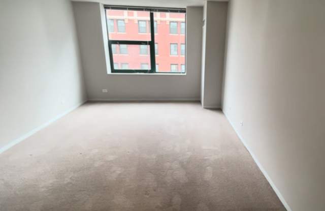 10 W Erie St photos photos