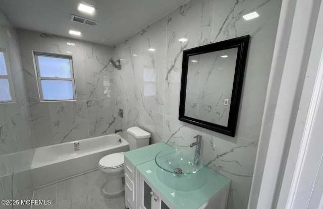 28 Norwood Avenue photos photos