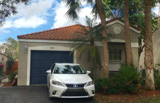 11001 NW 11th CT - 11001 Northwest 11th Court, Plantation, FL 33322