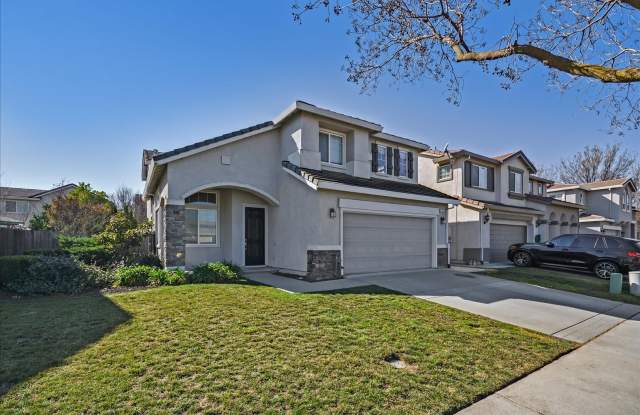 OPEN  SPACIOUS, 4 BEDROOM, 3 BATH 2 STORY HOME W/ DESIGNER INTERIOR PAINT  WOOD FLOORS photos photos