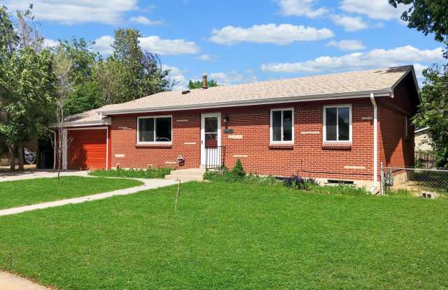 6038 Winona Ct - 6038 Winona Court, Arvada, CO 80003