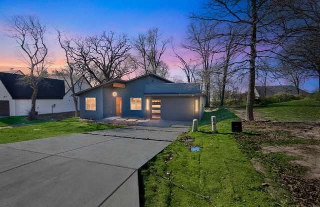 320 Splitrail Drive photos photos