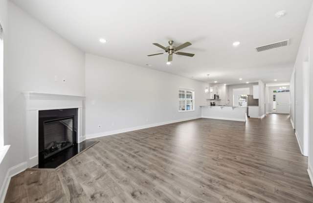 Welcome to Richlands! Gallery 4