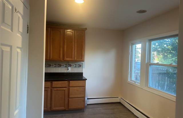 8 Patio Road Gallery 2