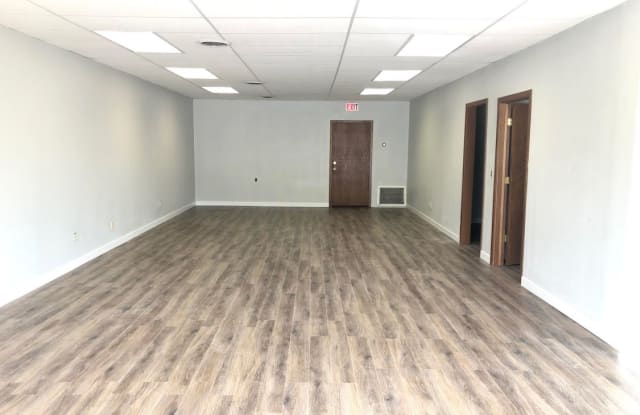 1311 Broadway St N - 1311 Broadway Street South, Menomonie, WI 54751