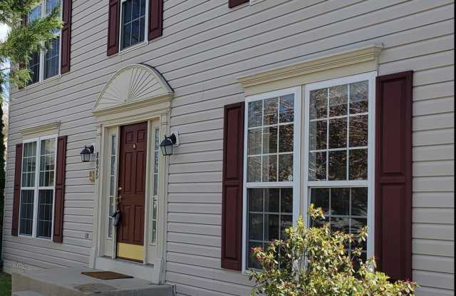 8025 LITTLE FOX COURT Gallery 3