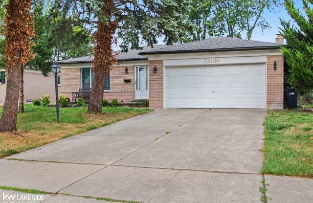 33136 breckennridge Drive Gallery 1
