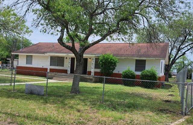 4934 Alma Dr photos photos
