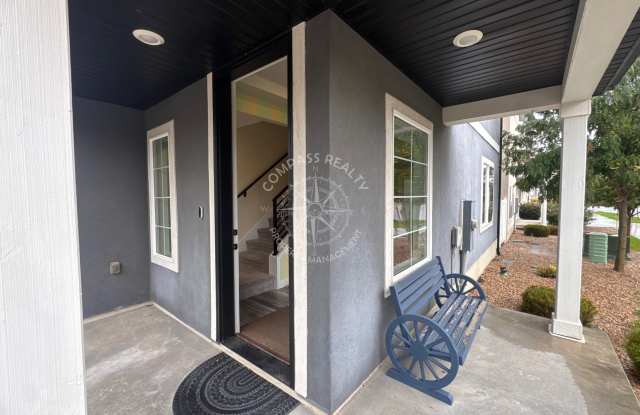 196 East Polaris Drive Gallery 3