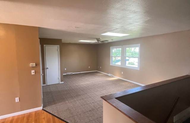 2 Bedroom House 1144 e 38th st. - 1144 East 38th Street, Erie, PA 16504