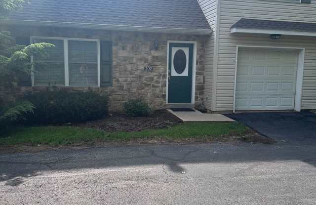 Very nice State College condo available now! photos photos