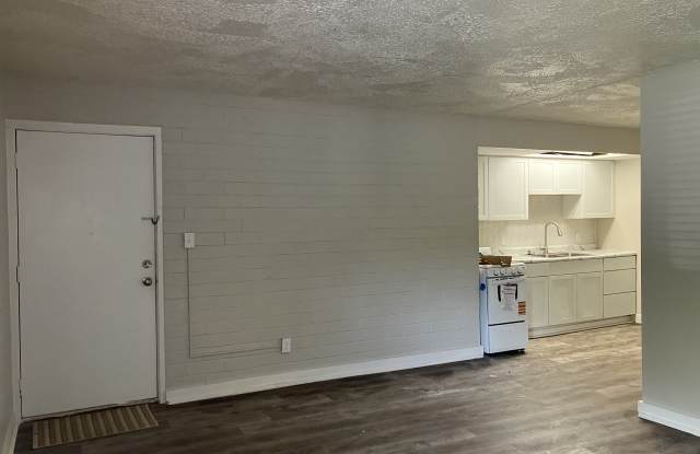 603 North State Street - 3A Gallery 2