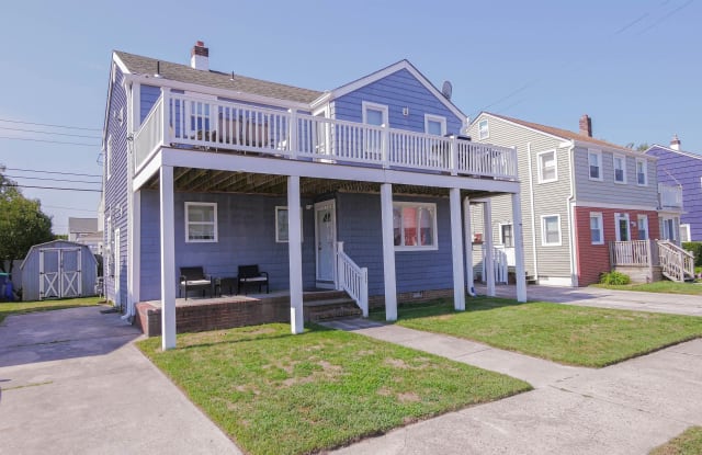 206 N Wilson - 206 North Wilson Avenue, Margate City, NJ 08402