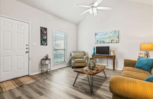 115 Collett photos photos