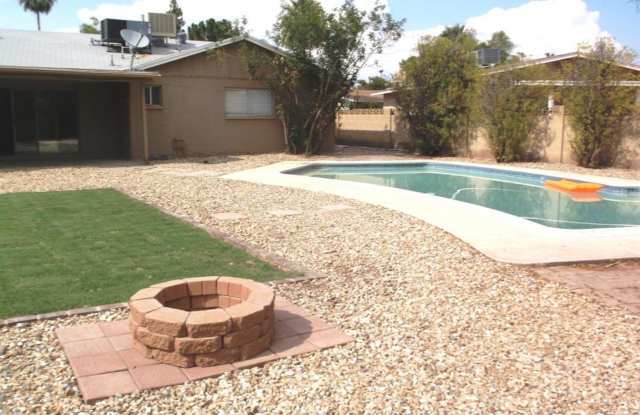 5-Bedroom Tempe Home with Private Pool, Turf Backyard,  Garage photos photos