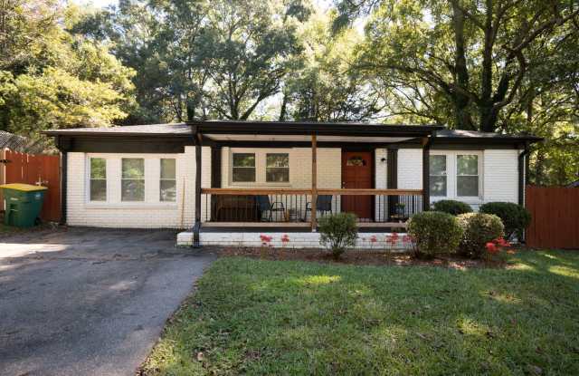 120 Hillside St - Available January 2027! Gallery 3