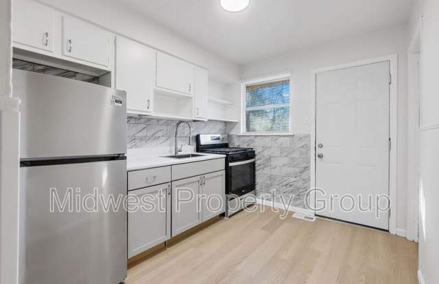 3321 West Milton Avenue - 3321 West Milton Avenue, Breckenridge Hills, MO 63114