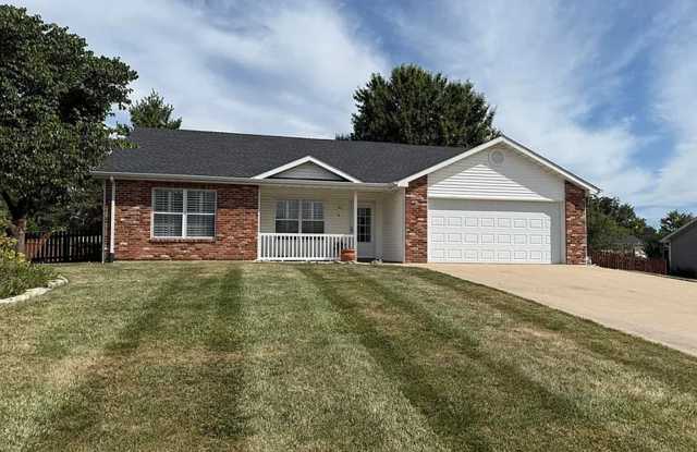 Amazing 3 Bed 2 Bath Home In Ashland! photos photos