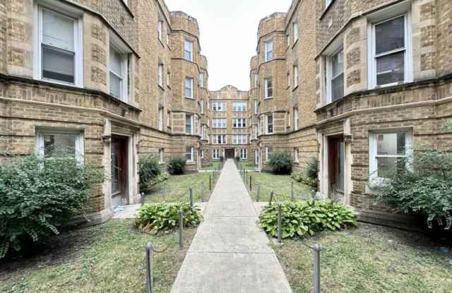 1638 Pratt - 1638 West Pratt Boulevard, Chicago, IL 60626