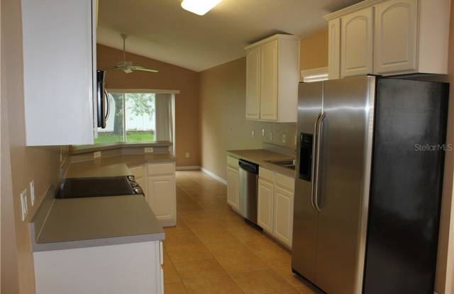 6714 SUNQUEST DRIVE Gallery 3