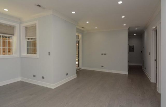 2141 Fletcher Gallery 3