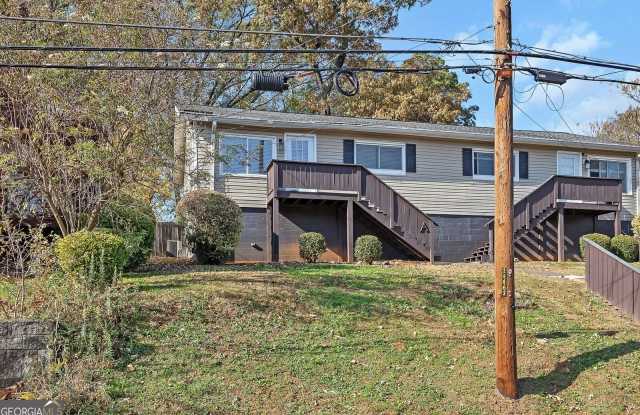 1040 Herndon Street NW Gallery 3