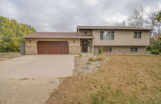 Spacious 4-Bedroom Acreage with Stunning Views Near Hartford — 1.5 Acres of Country Living! photos photos Spacious 4-Bedroom Acreage with Stunning Views Near Hartford — 1.5 Acres of Country Living! photos photos