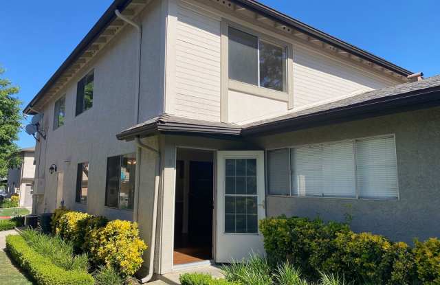 Affordable 2 bedroom townhouse - Simi Valley photos photos Affordable 2 bedroom townhouse - Simi Valley photos photos