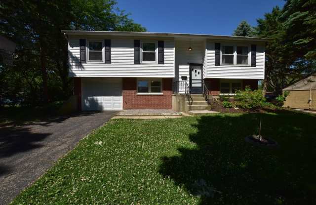 7852 Sprucewood Avenue photos photos