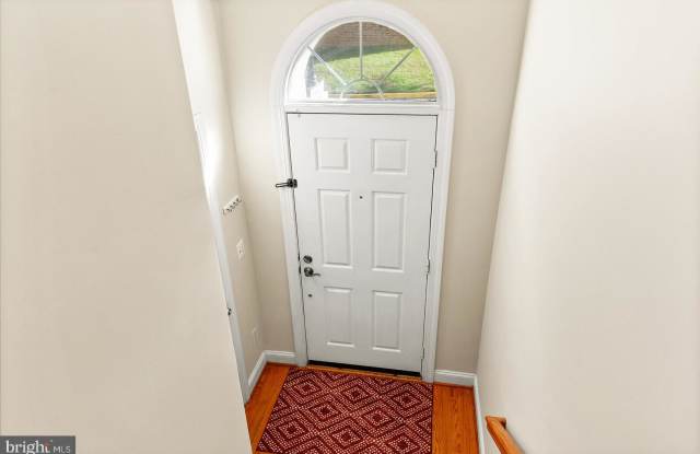 11420 LOG RIDGE DRIVE Gallery 4