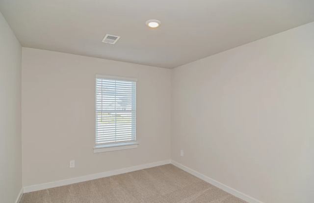 1162 Bluffton Circle Gallery 2