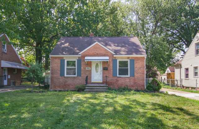 Fully Updated Home For Rent in Euclid photos photos