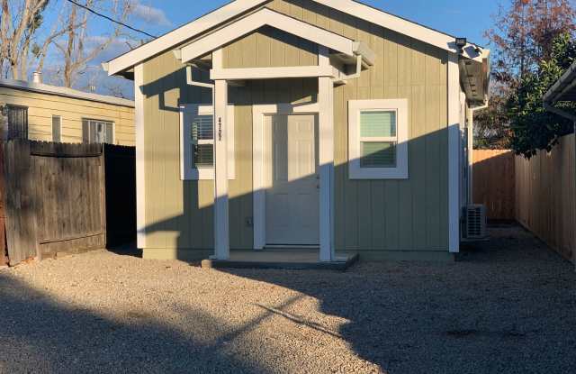 1 bed/1 ba cottage - Olivehurst photos photos