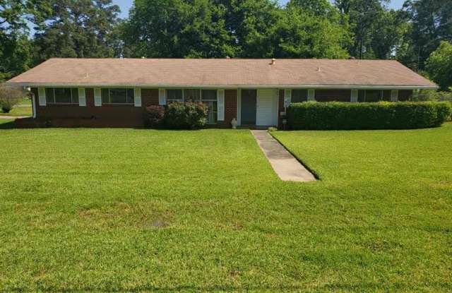 HALF OFF FIRST FULL MONTH'S RENT-NICE HOME IN NORTH HIGHLANDS SUBDIVISION photos photos
