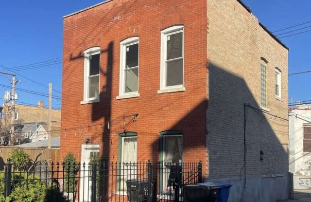 3214 W Division Street unit: 2 photos photos