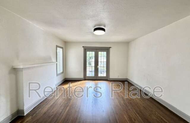 1128 South Rockford Avenue Gallery 3
